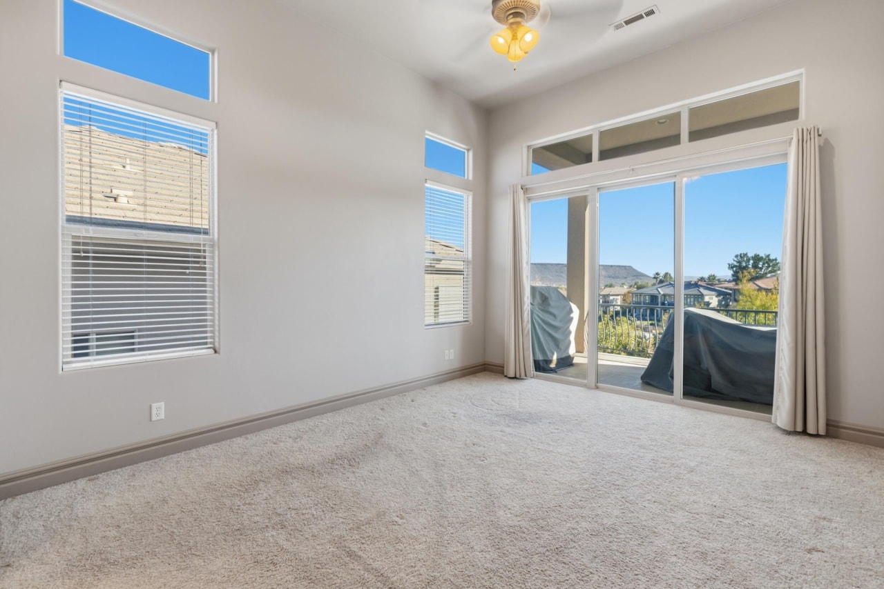 221 N Emeraud #11 St George, UT 84770 home for sale, MLS#25-267241 - Erika Rogers Photo 14