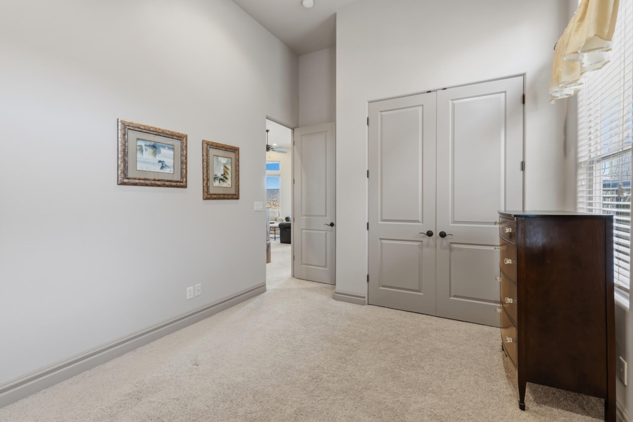 221 N Emeraud #11 St George, UT 84770 home for sale, MLS#25-267241 - Erika Rogers Photo 19