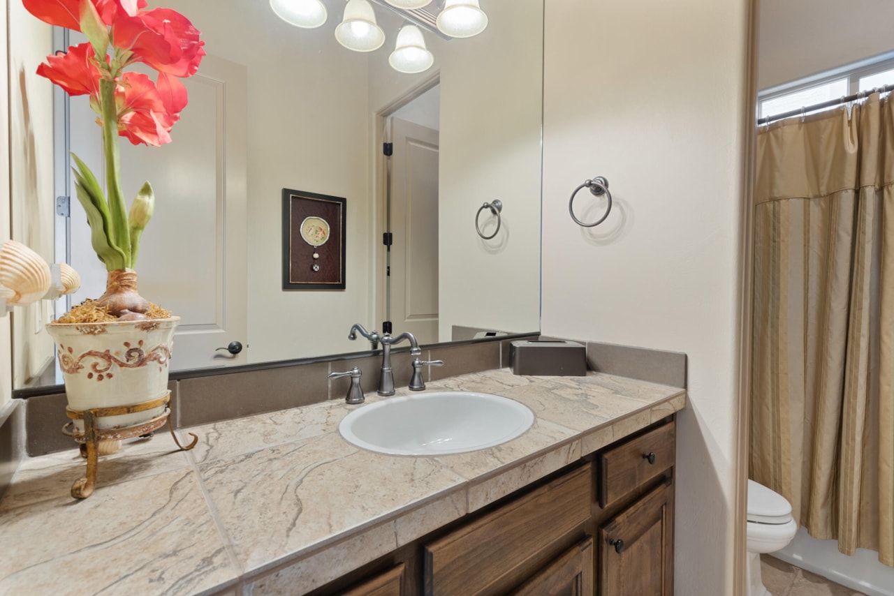 221 N Emeraud #11 St George, UT 84770 home for sale, MLS#25-267241 - Erika Rogers Photo 20