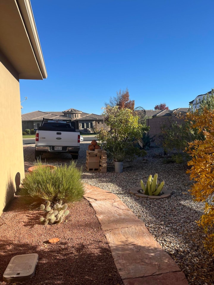 554 S Rainier DR St George, UT 84770 home for sale, MLS#25-267198 - Erika Rogers Photo 48