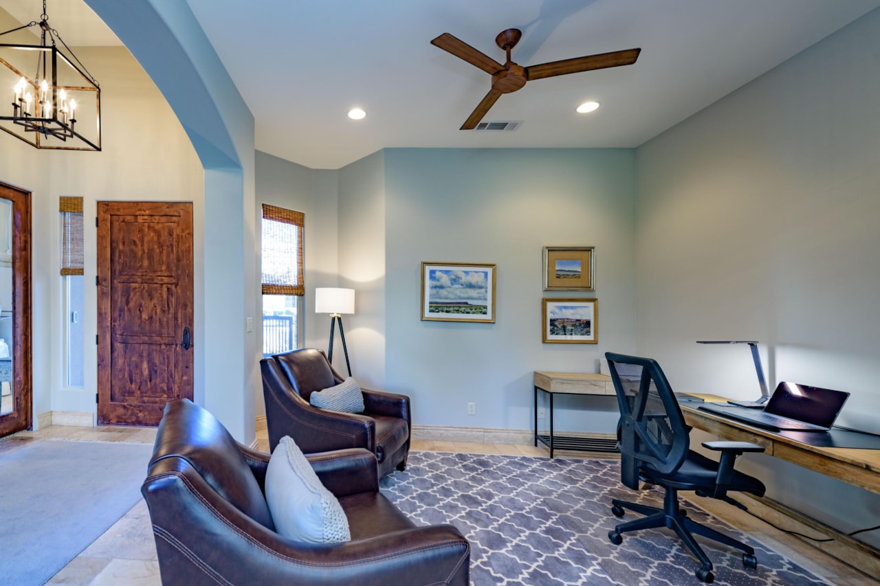 319 N Lost Creek DR St George, UT 84770 home for sale, MLS#25-266208 - Erika Rogers Photo 6