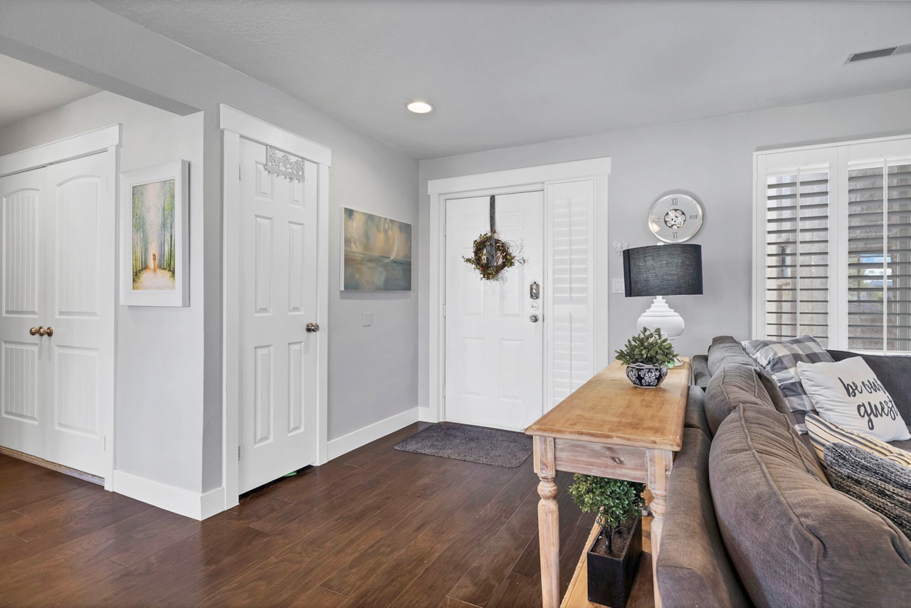 1845 W Canyon View #1502 St George, UT 84770 condo for sale, MLS#25-267249 - Erika Rogers Photo 2