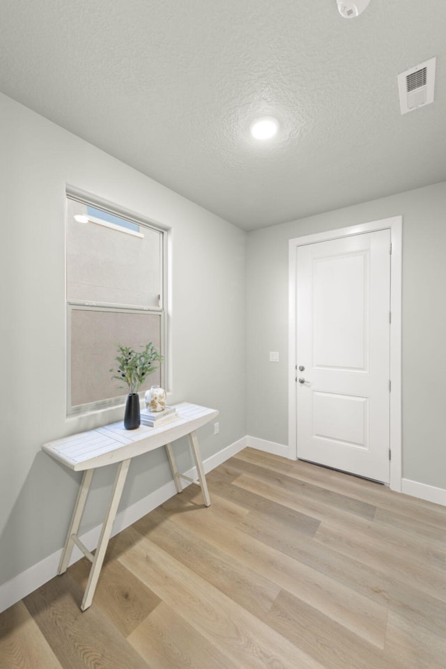 779 W 430  N Hurricane, UT 84737 home for sale, MLS#25-267247 - Erika Rogers Photo 2