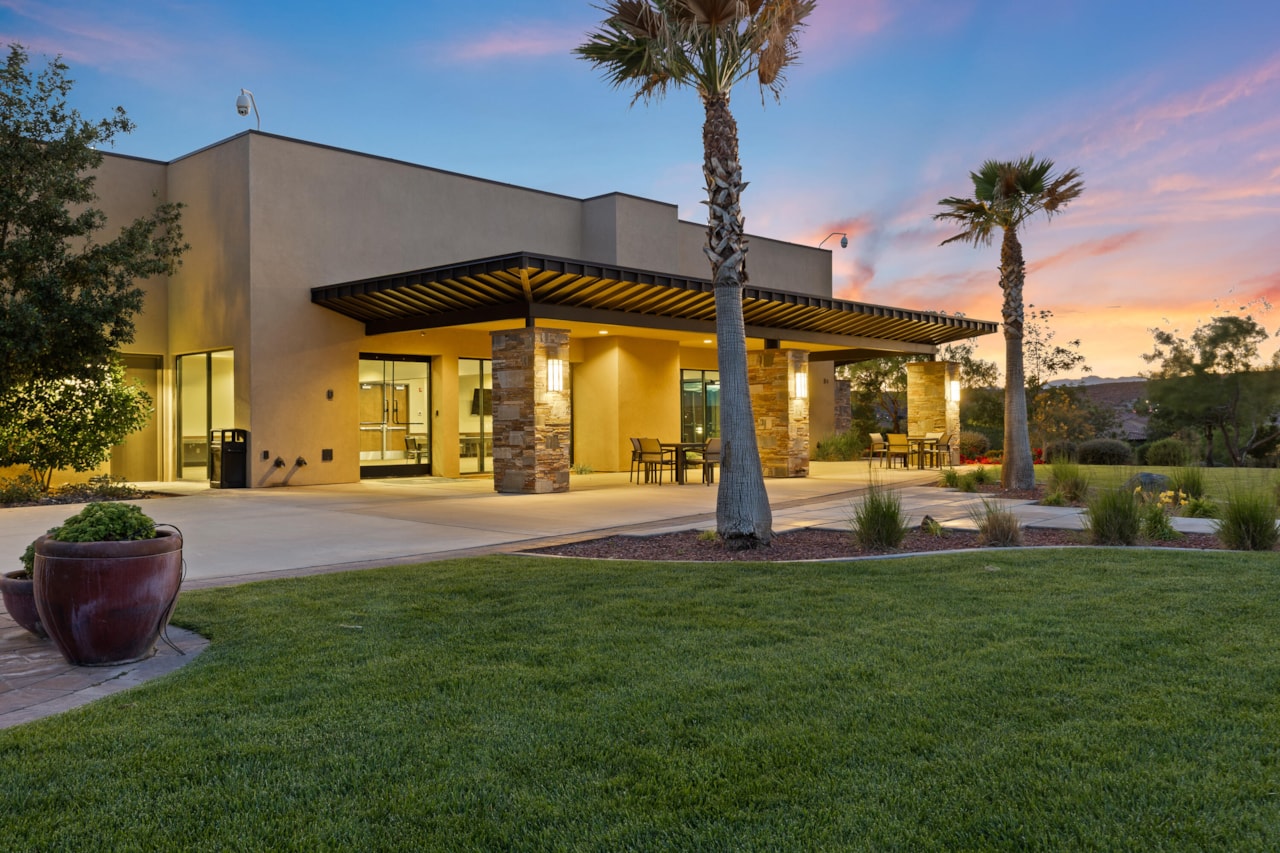 133 W White Pearl DR Washington, UT 84780 home for sale, MLS#25-264483 - Erika Rogers Photo 32