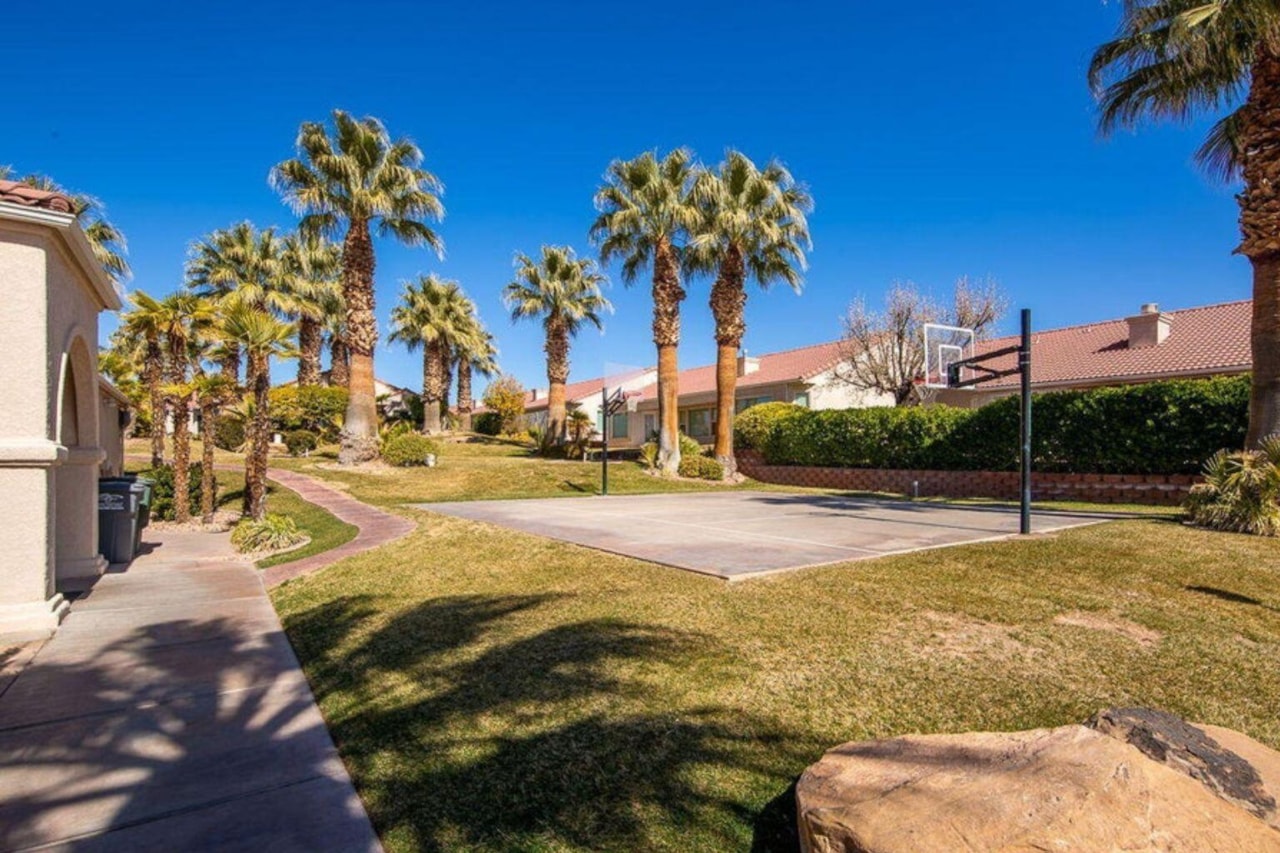 1732 W 540 N #17 St George, UT 84770 home for sale, MLS#25-258992 - Erika Rogers Photo 19