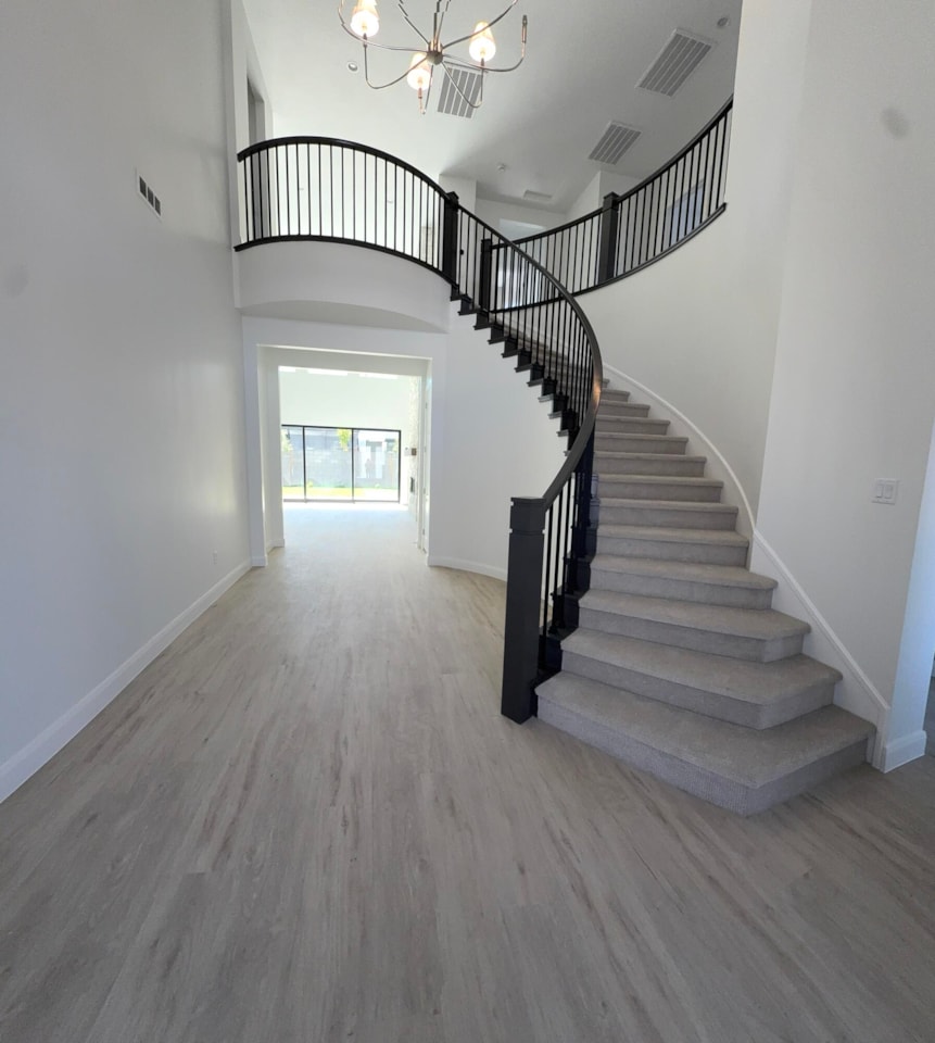 469 W Lanz CIR St George, UT 84790 home for sale, MLS#25-265523 - Erika Rogers Photo 2