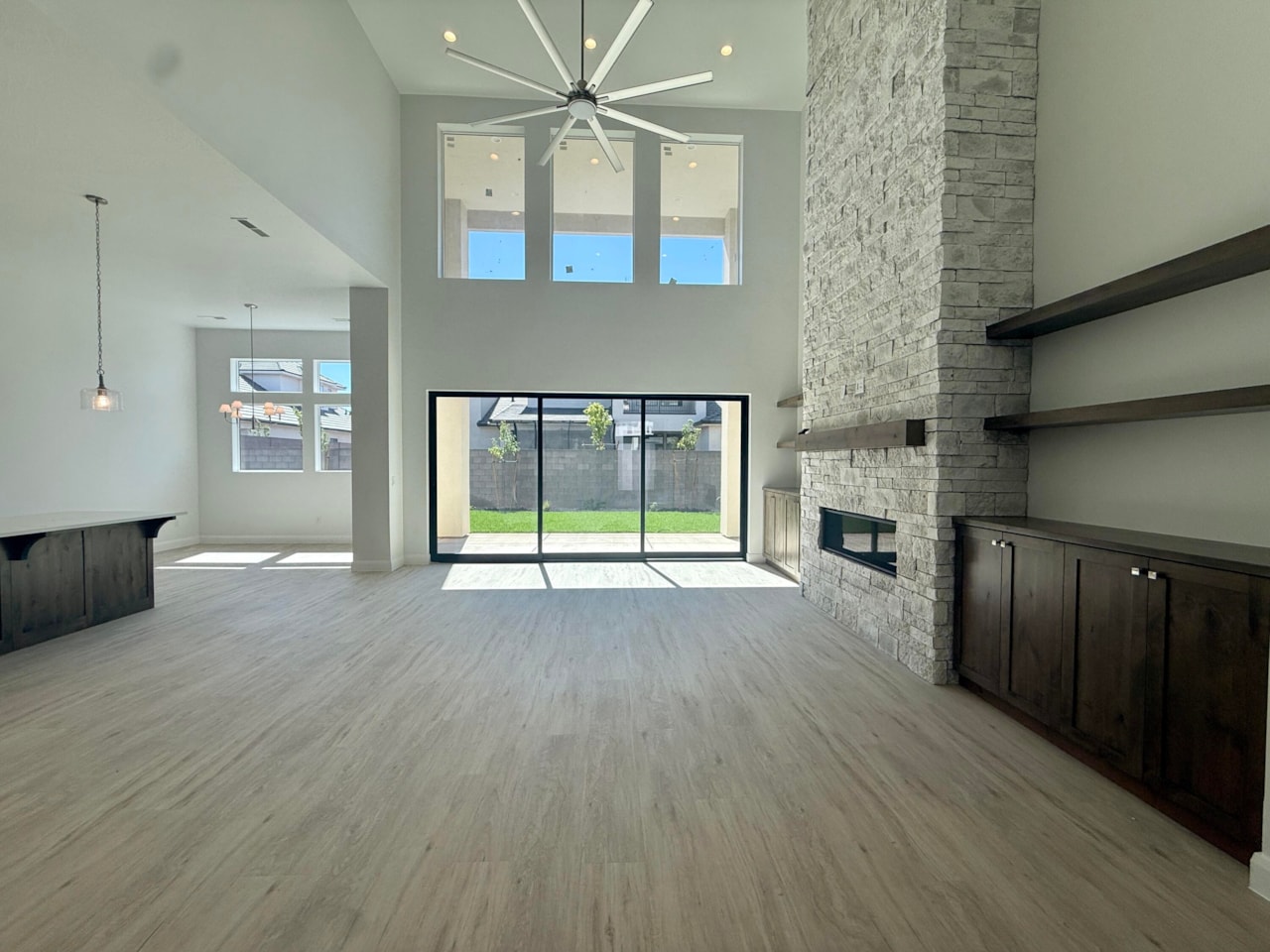 469 W Lanz CIR St George, UT 84790 home for sale, MLS#25-265523 - Erika Rogers Photo 6