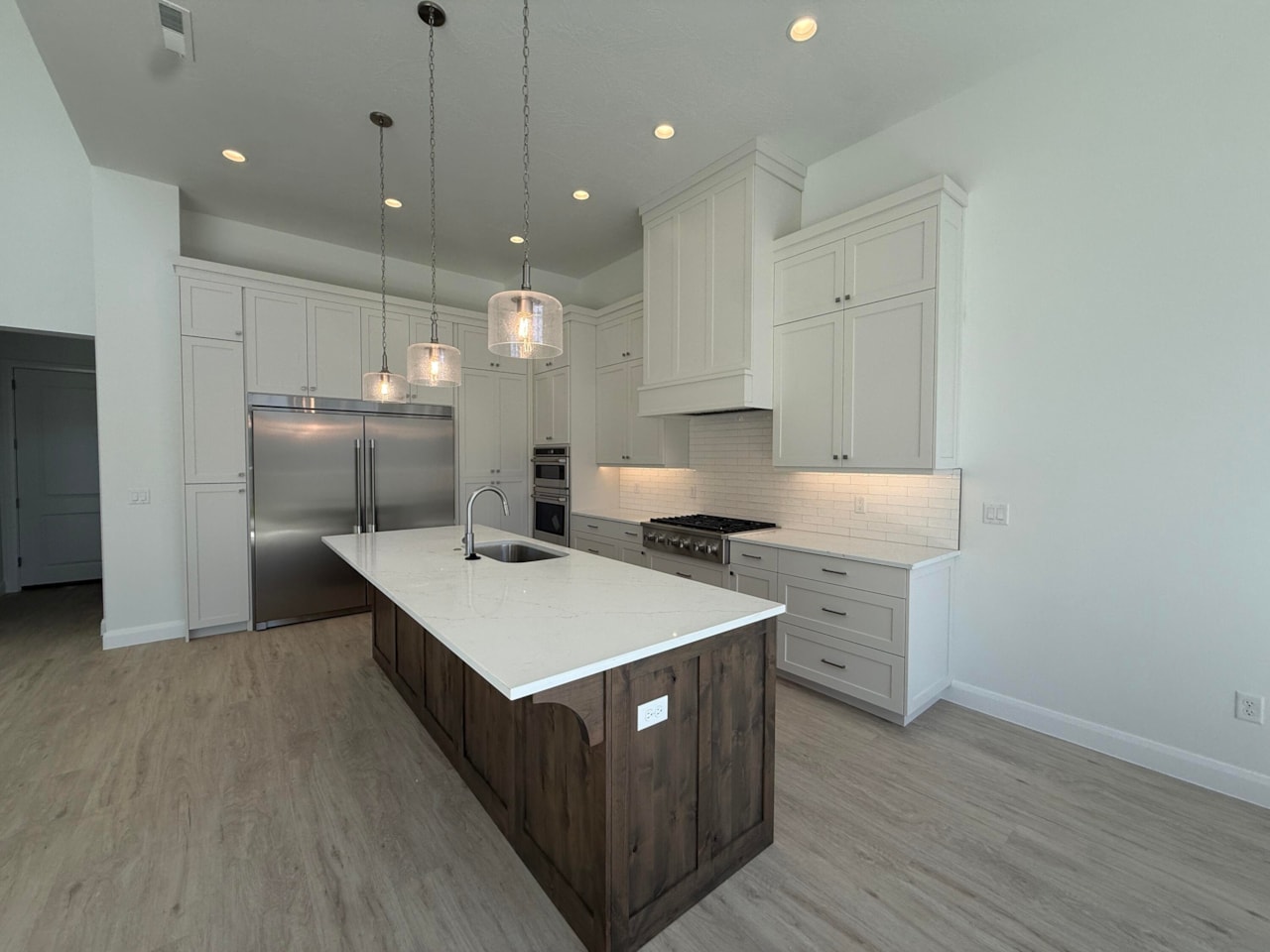 469 W Lanz CIR St George, UT 84790 home for sale, MLS#25-265523 - Erika Rogers Photo 8