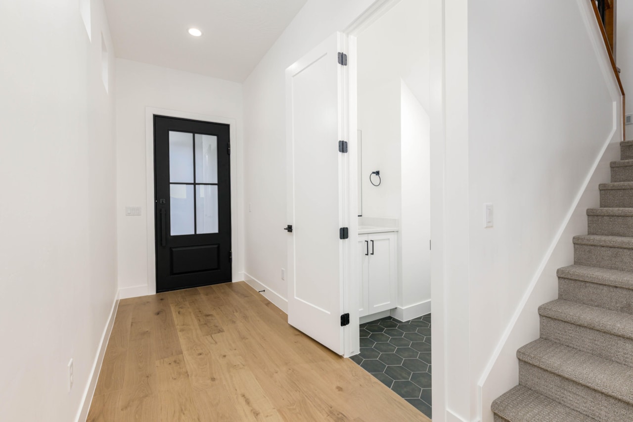 4063 E El Capitan Way St George, UT 84790 home for sale, MLS#25-267263 - Erika Rogers Photo 8