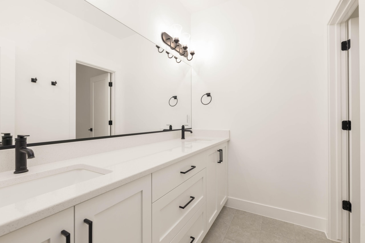 4063 E El Capitan Way St George, UT 84790 home for sale, MLS#25-267263 - Erika Rogers Photo 28