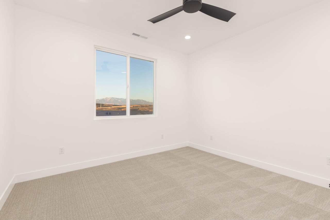 4063 E El Capitan Way St George, UT 84790 home for sale, MLS#25-267263 - Erika Rogers Photo 30