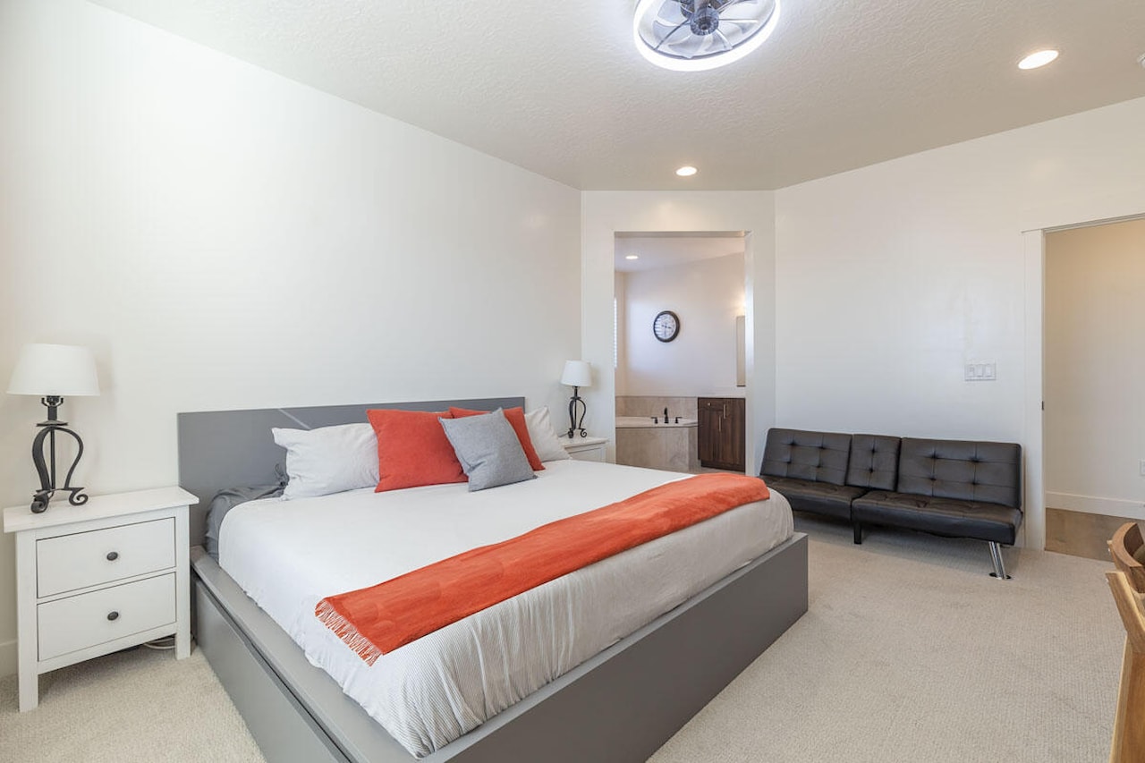 3012 S 3430 ST E St George, UT 84790 home for sale, MLS#25-267273 - Erika Rogers Photo 15