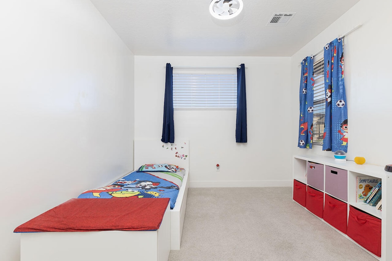 3012 S 3430 ST E St George, UT 84790 home for sale, MLS#25-267273 - Erika Rogers Photo 19