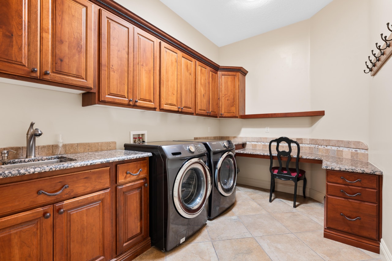 1394 N Boston RD Washington, UT 84780 home for sale, MLS#23-241684 - Erika Rogers Photo 16