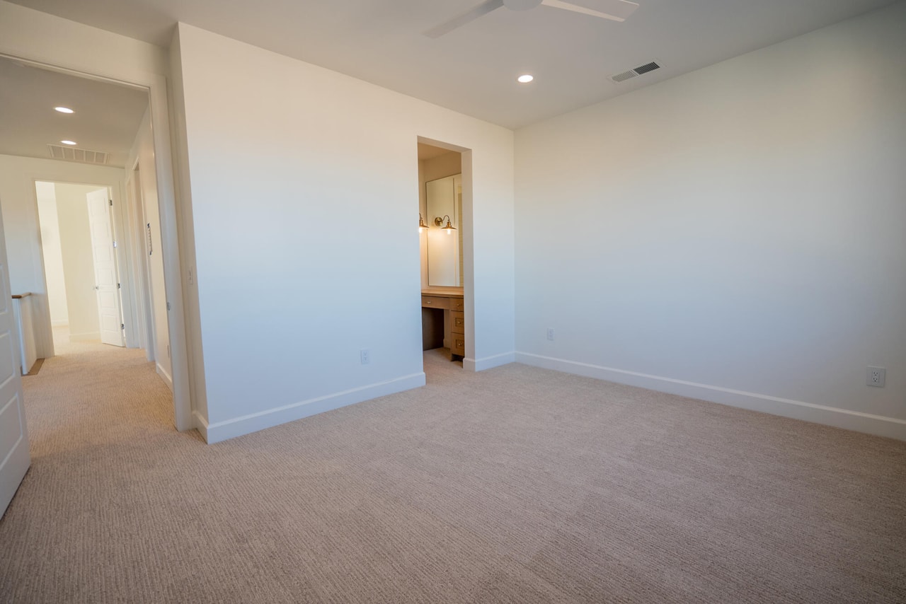 3174 Walnut Canyon DR Washington, UT 84780 home for sale, MLS#25-266109 - Erika Rogers Photo 18