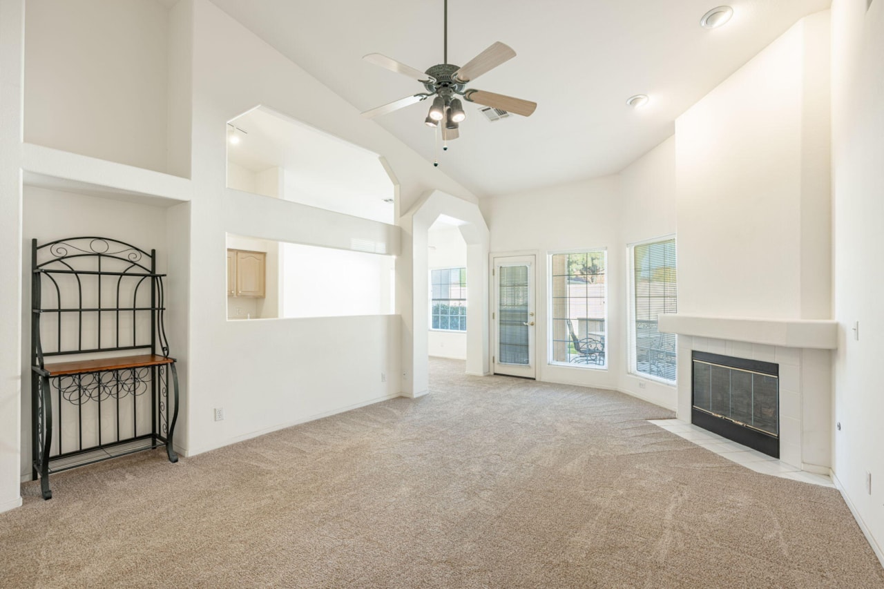 1186 E 900 S #8 St George, UT 84790 home for sale, MLS#25-267280 - Erika Rogers Photo 5