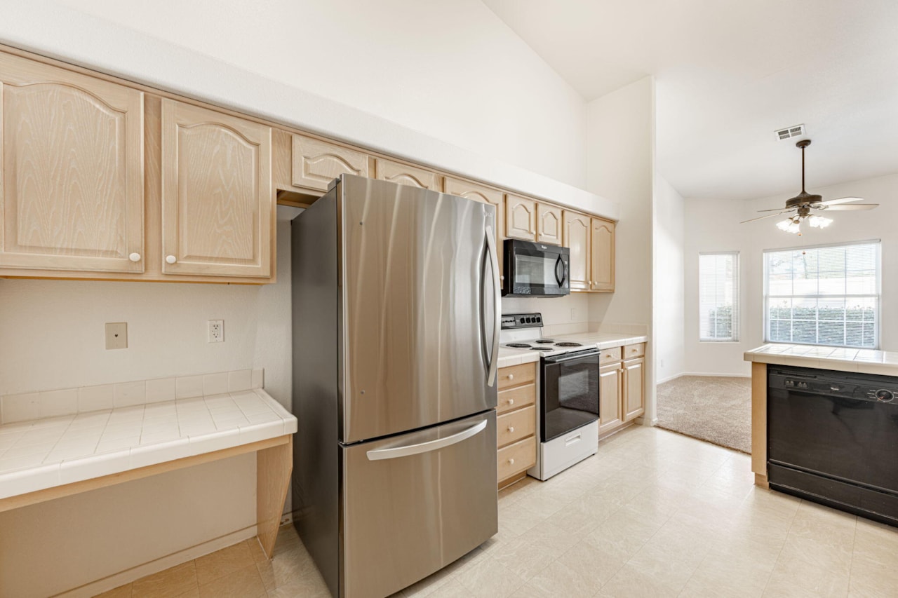 1186 E 900 S #8 St George, UT 84790 home for sale, MLS#25-267280 - Erika Rogers Photo 10