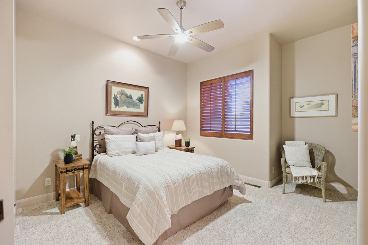 41 Boulder CIR Santa Clara, UT 84765 home for sale, MLS#25-267283 - Erika Rogers Photo 13