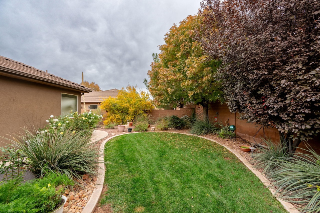 4087 S Signature Way Washington, UT 84780 home for sale, MLS#25-267038 - Erika Rogers Photo 32