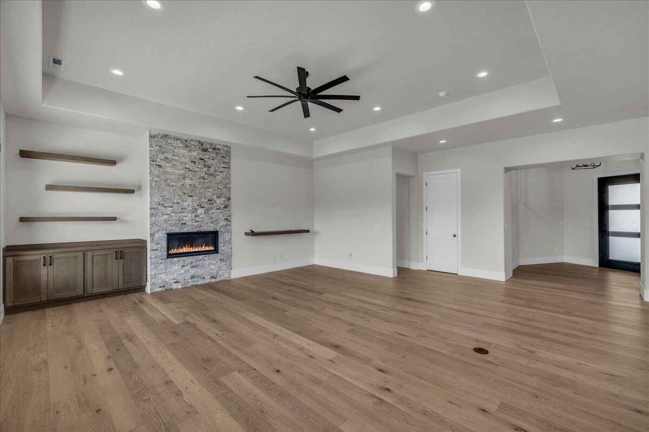 1622 S Agate CIR St George, UT 84790 home for sale, MLS#25-267292 - Erika Rogers Photo 10