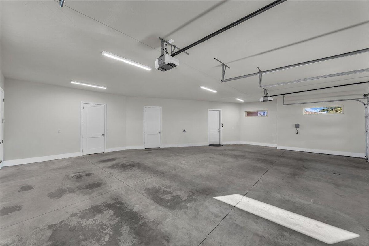 1622 S Agate CIR St George, UT 84790 home for sale, MLS#25-267292 - Erika Rogers Photo 33