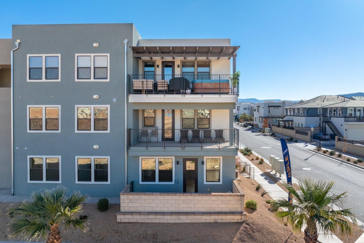 762 W Periwinkle #Unit 102 St George, UT 84790 condo for sale, MLS#25-267295 - Erika Rogers Photo 31