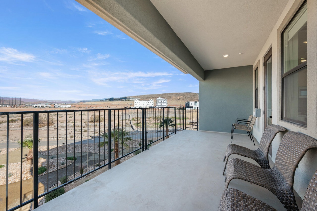 762 W Periwinkle #Unit 102 St George, UT 84790 condo for sale, MLS#25-267295 - Erika Rogers Photo 33