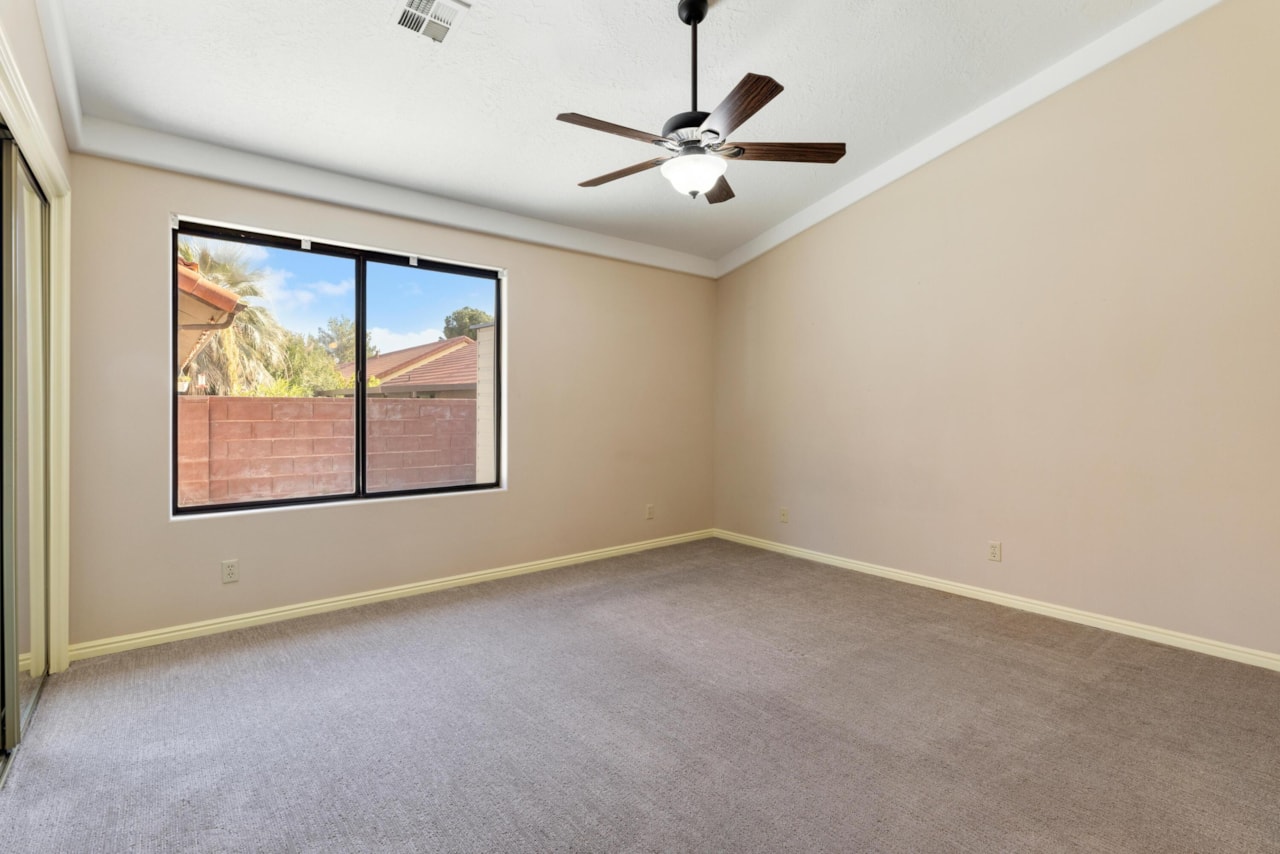 301 S 1200  E #58 St George, UT 84790 home for sale, MLS#25-267300 - Erika Rogers Photo 19