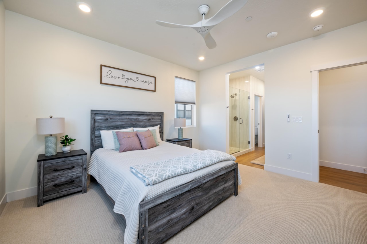 757 W Periwinkle LN #210 St George, UT 84790 condo for sale, MLS#25-267305 - Erika Rogers Photo 18