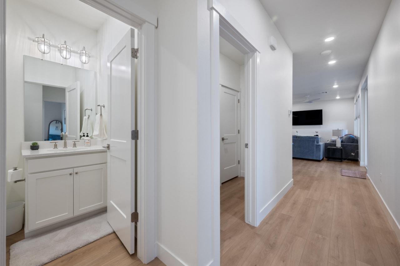 757 W Periwinkle LN #210 St George, UT 84790 condo for sale, MLS#25-267305 - Erika Rogers Photo 22