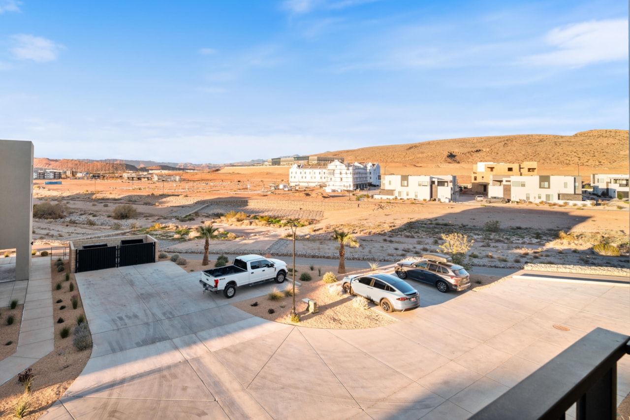 757 W Periwinkle LN #210 St George, UT 84790 condo for sale, MLS#25-267305 - Erika Rogers Photo 26