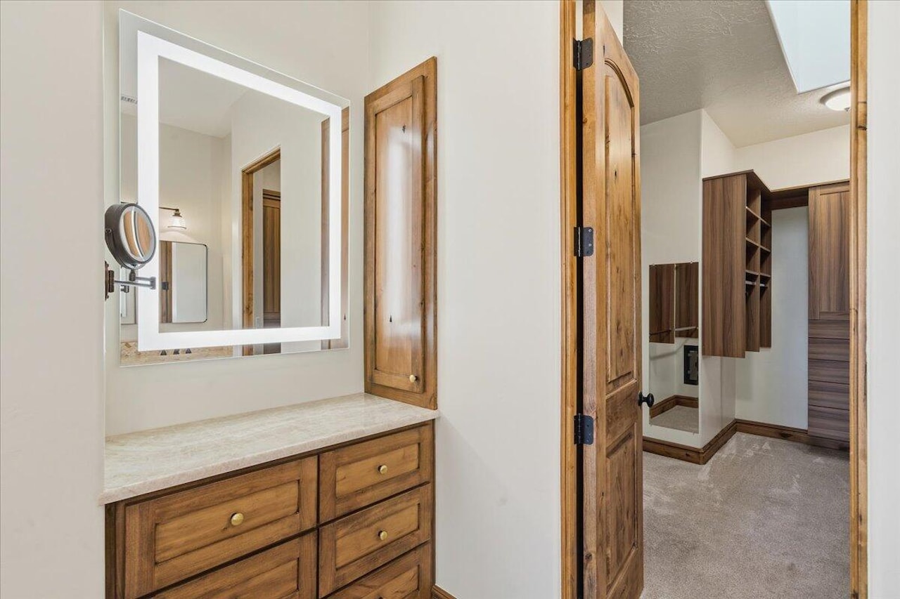 2054 E Topaz Way St George, UT 84790 home for sale, MLS#25-267093 - Erika Rogers Photo 34