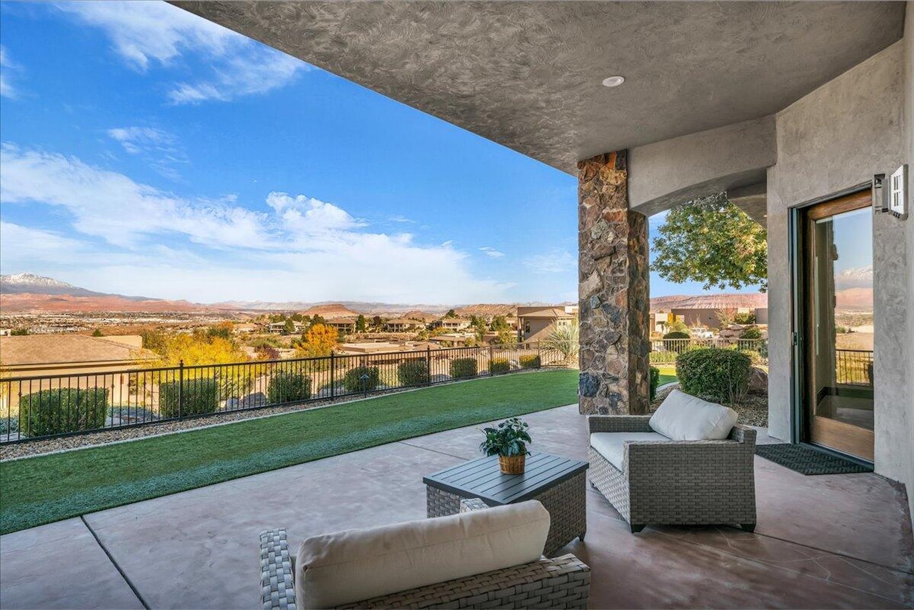 2054 E Topaz Way St George, UT 84790 home for sale, MLS#25-267093 - Erika Rogers Photo 60