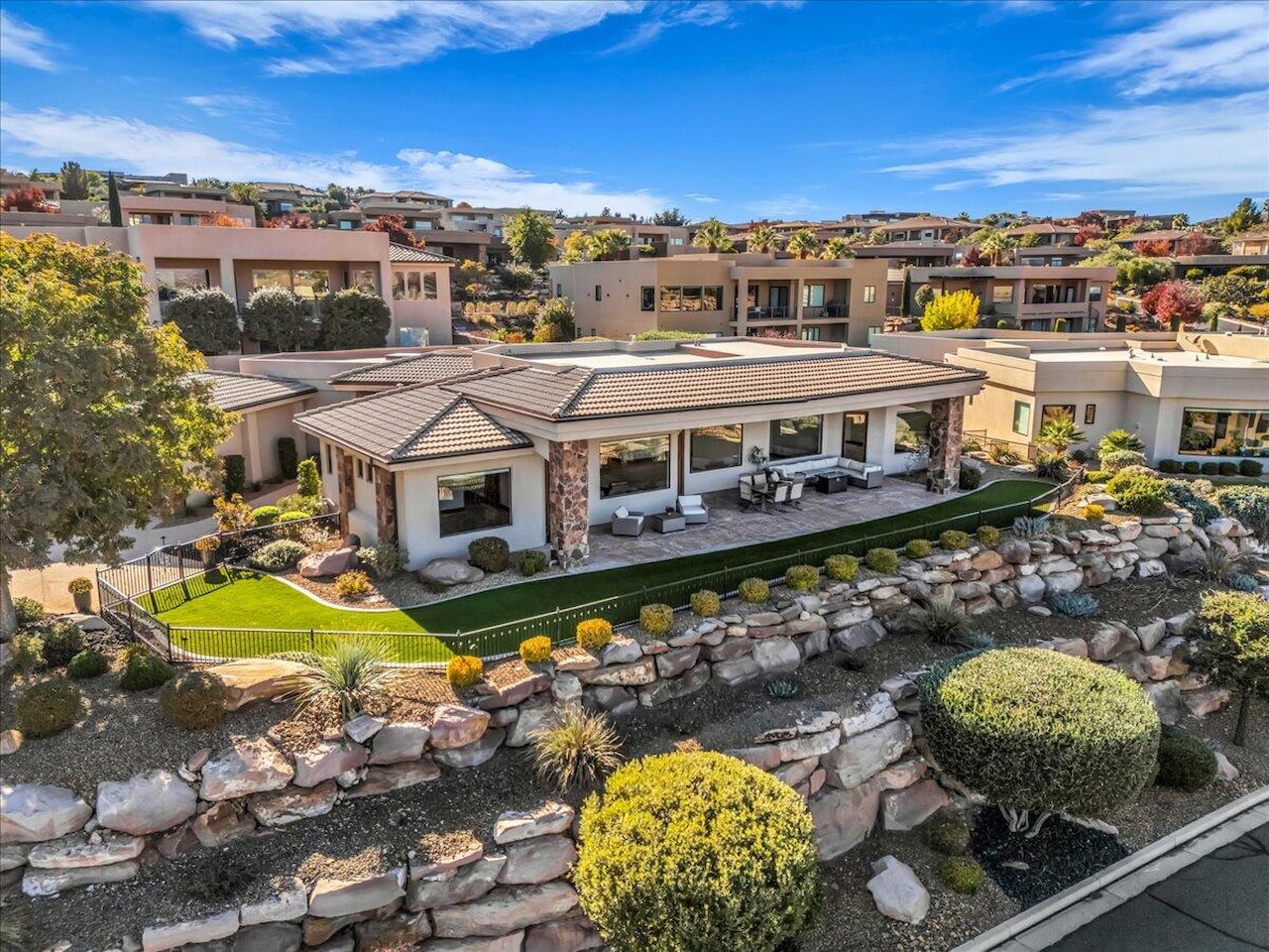 2054 E Topaz Way St George, UT 84790 home for sale, MLS#25-267093 - Erika Rogers Photo 70