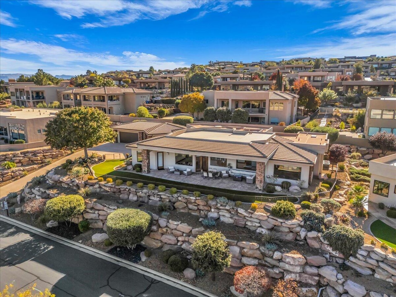 2054 E Topaz Way St George, UT 84790 home for sale, MLS#25-267093 - Erika Rogers Photo 72