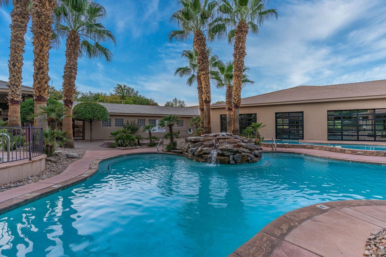 2054 E Topaz Way St George, UT 84790 home for sale, MLS#25-267093 - Erika Rogers Photo 81