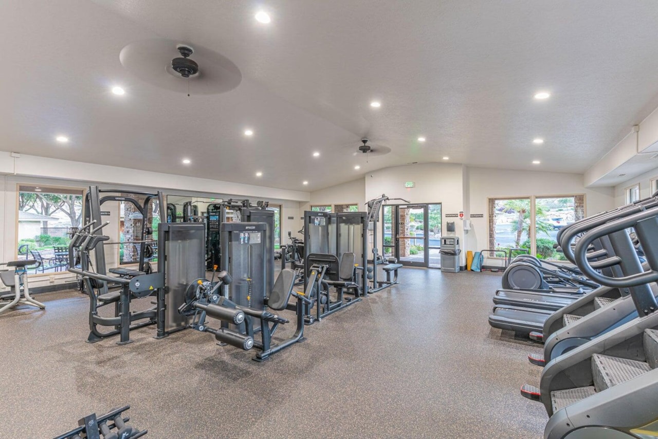 2054 E Topaz Way St George, UT 84790 home for sale, MLS#25-267093 - Erika Rogers Photo 84