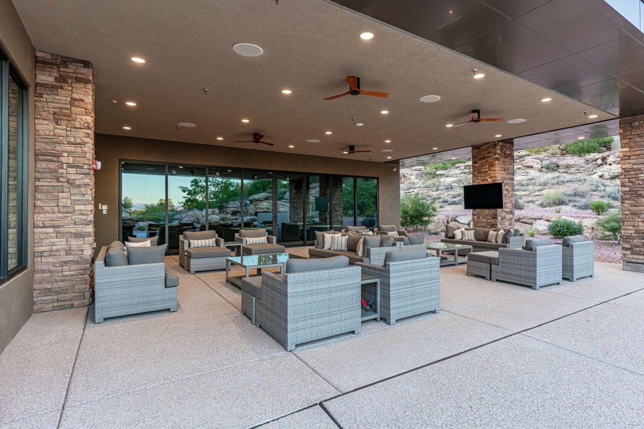 2054 E Topaz Way St George, UT 84790 home for sale, MLS#25-267093 - Erika Rogers Photo 86