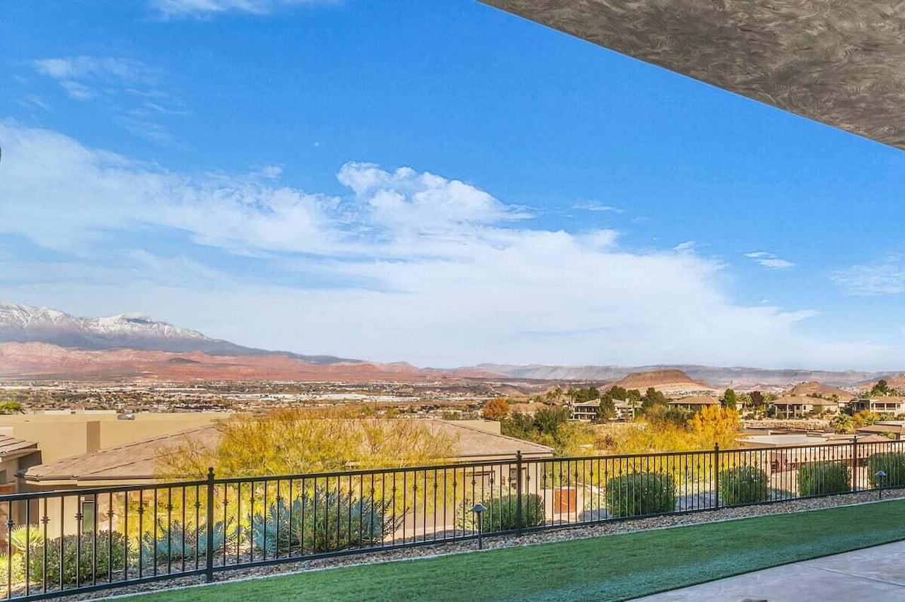 2054 E Topaz Way St George, UT 84790 home for sale, MLS#25-267093 - Erika Rogers Photo 62