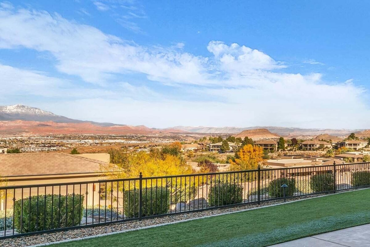 2054 E Topaz Way St George, UT 84790 home for sale, MLS#25-267093 - Erika Rogers Photo 64