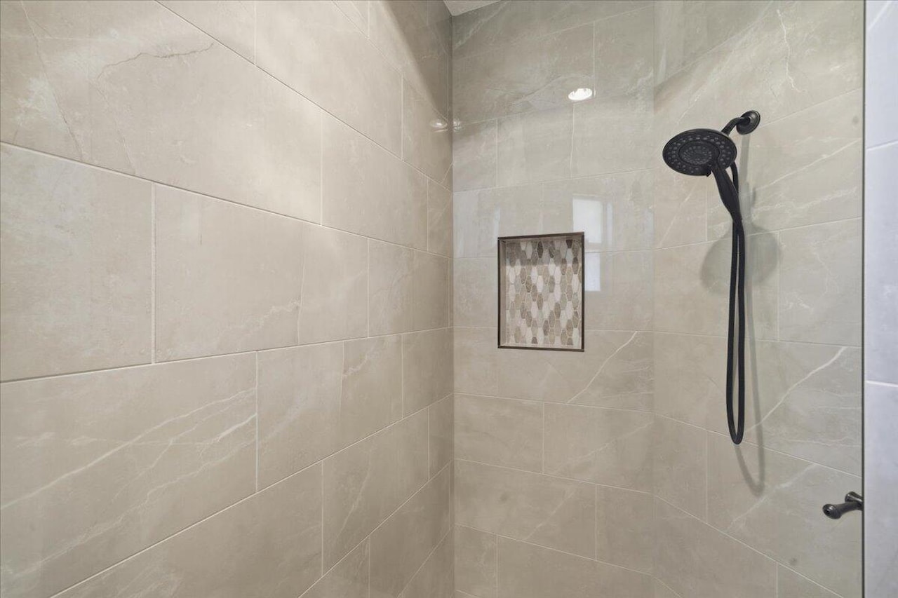 2054 E Topaz Way St George, UT 84790 home for sale, MLS#25-267093 - Erika Rogers Photo 43