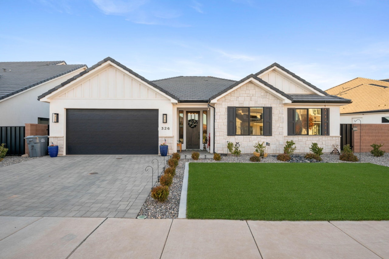 326 S Water Course DR Washington, UT 84780 home for sale, MLS#25-267320 - Erika Rogers