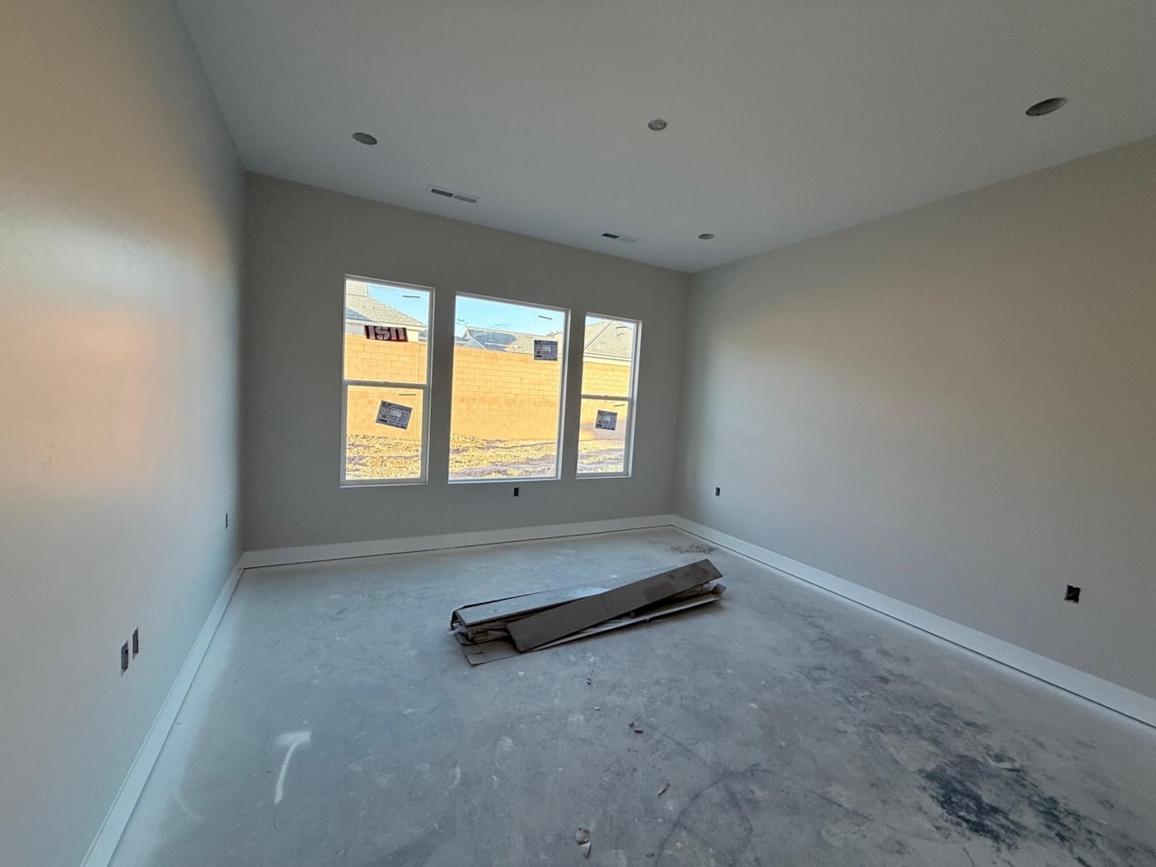 964 W Hamilton Ave Toquerville, UT 84774 home for sale, MLS#25-267027 - Erika Rogers Photo 10