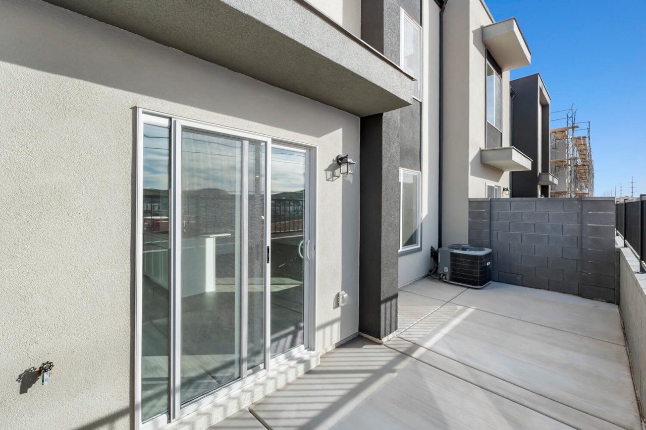 1726 S Forbidding Way #2280 Washington, UT 84780 home for sale, MLS#25-267327 - Erika Rogers Photo 5