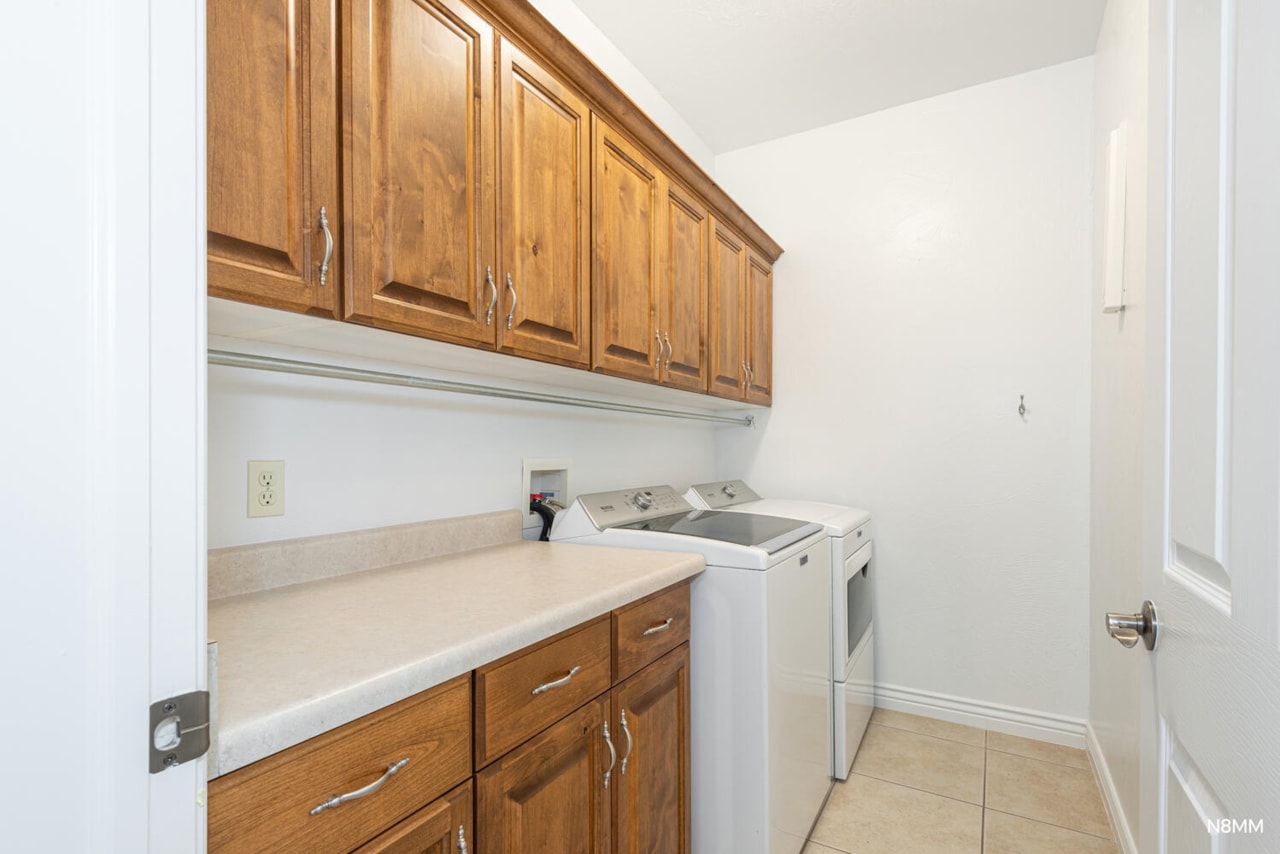 1078 Kanarra CT Washington, UT 84780 home for sale, MLS#25-266341 - Erika Rogers Photo 28