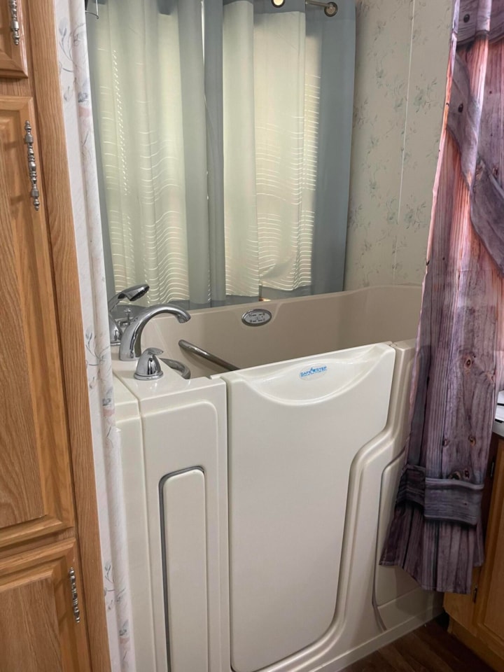 1526 Dixie Downs Road #43 St George, UT 84770 home for sale, MLS#25-267296 - Erika Rogers Photo 9