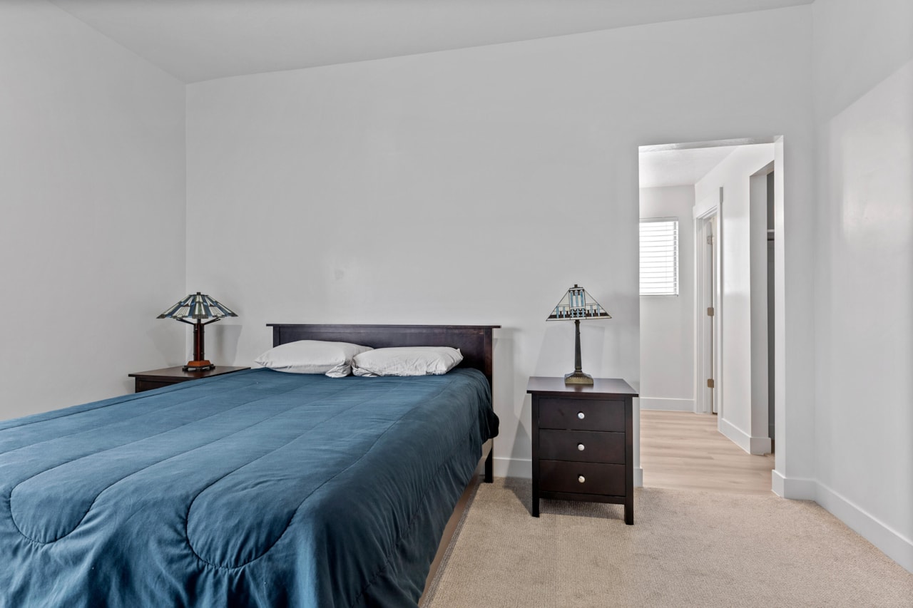 5946 S Aragorn LN St George, UT 84790 home for sale, MLS#25-267147 - Erika Rogers Photo 15