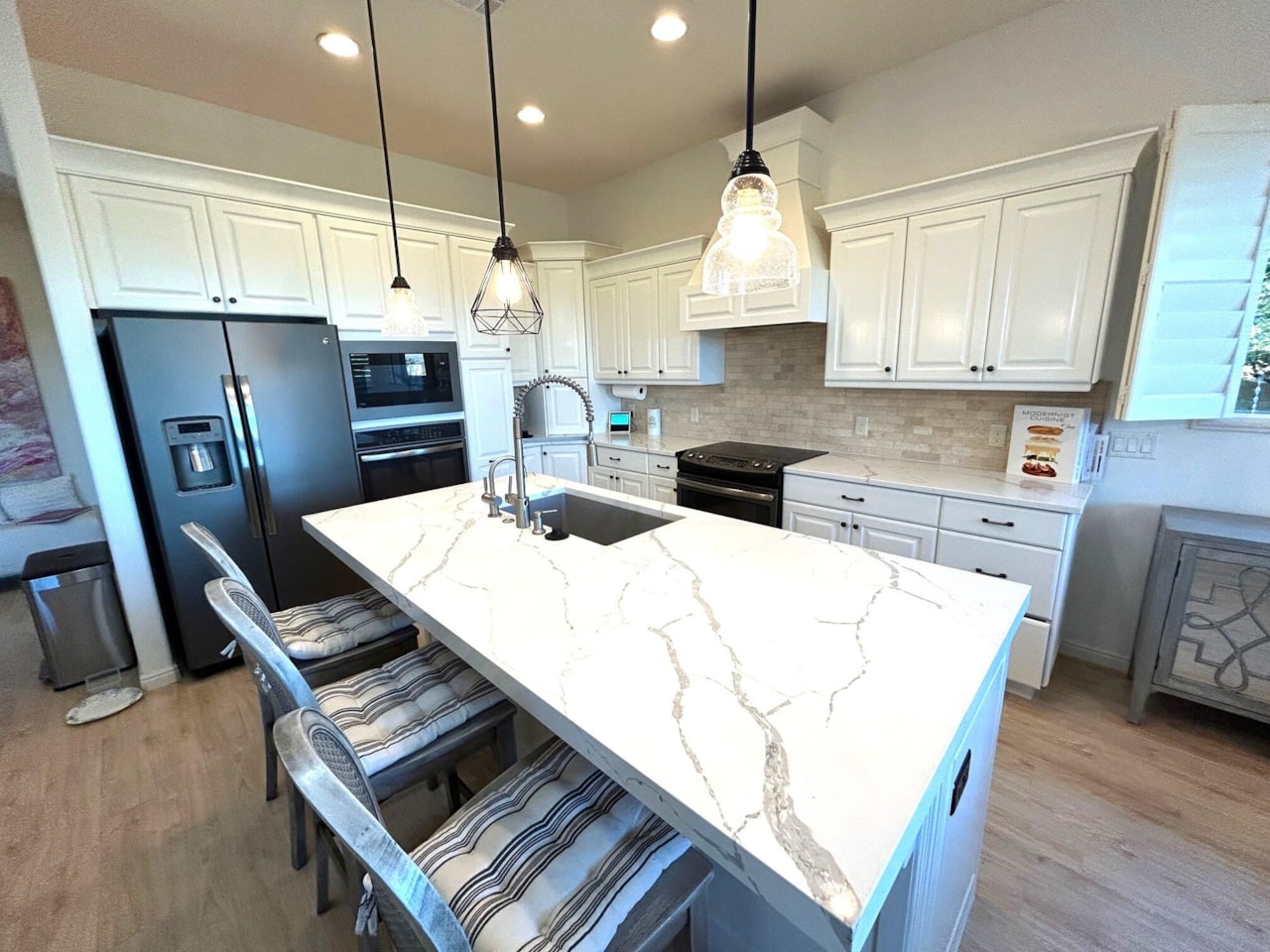 1348 W Wild Sage DR St George, UT 84790 home for sale, MLS#25-267334 - Erika Rogers Photo 6