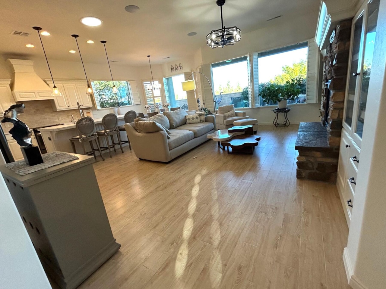 1348 W Wild Sage DR St George, UT 84790 home for sale, MLS#25-267334 - Erika Rogers Photo 8