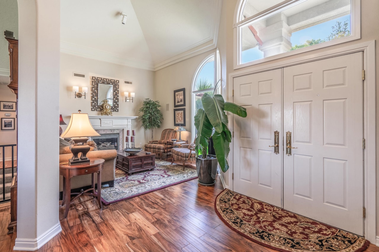 2244 Putters CIR St George, UT 84770 home for sale, MLS#25-264072 - Erika Rogers Photo 7